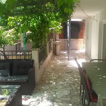 Pavlic 2 Apartment Omiš Exterior foto